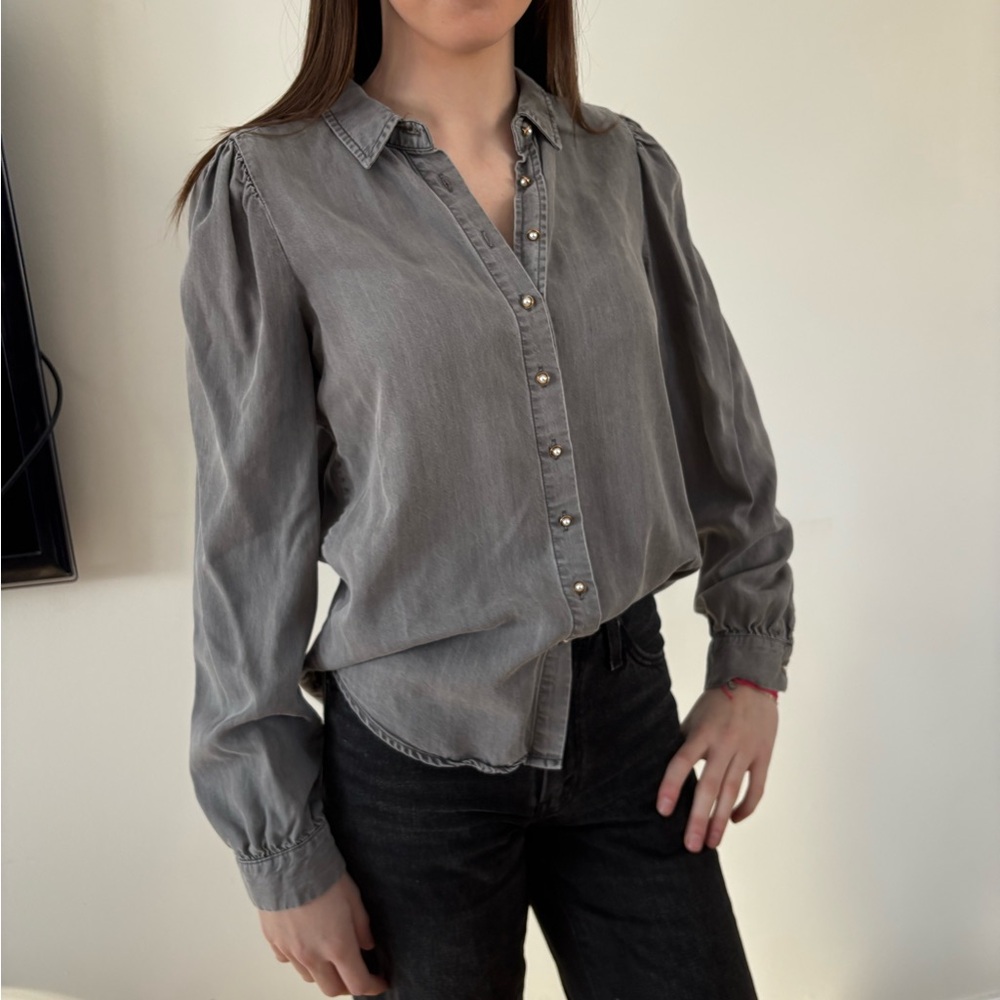 Heartloom Charcoal Button-Down Shirt